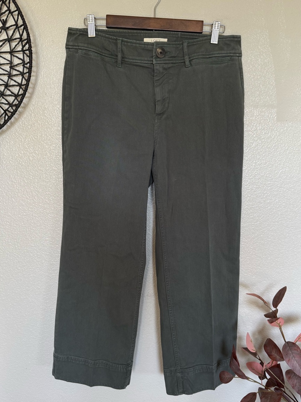 🍂 LOFT Olive Green Straight-Leg Women's Pants Fall Office Workwear